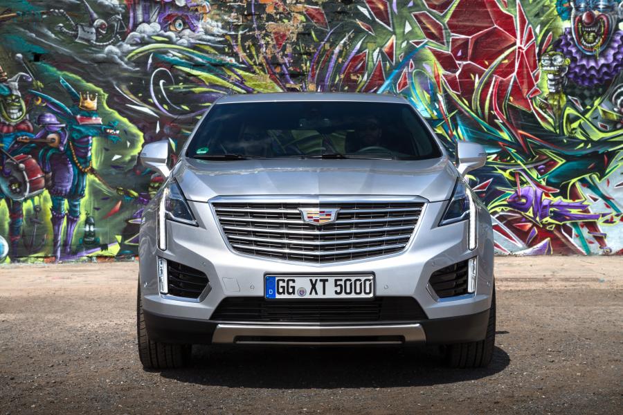  Cadillac XT5 2016 года  (EU) (фото 11 из 42)